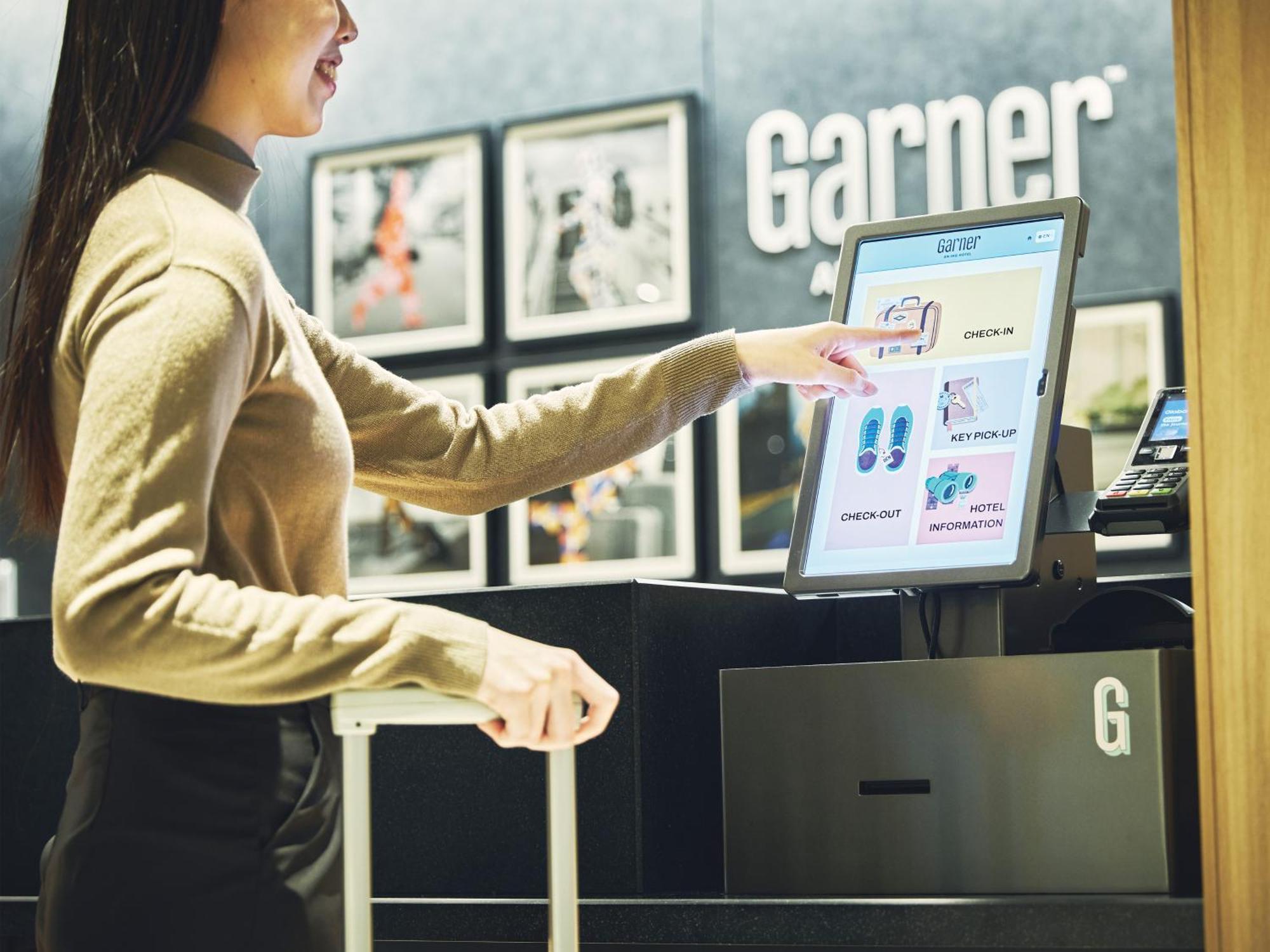Garner Hotel Osaka Honmachi Station By Ihg Bagian luar foto